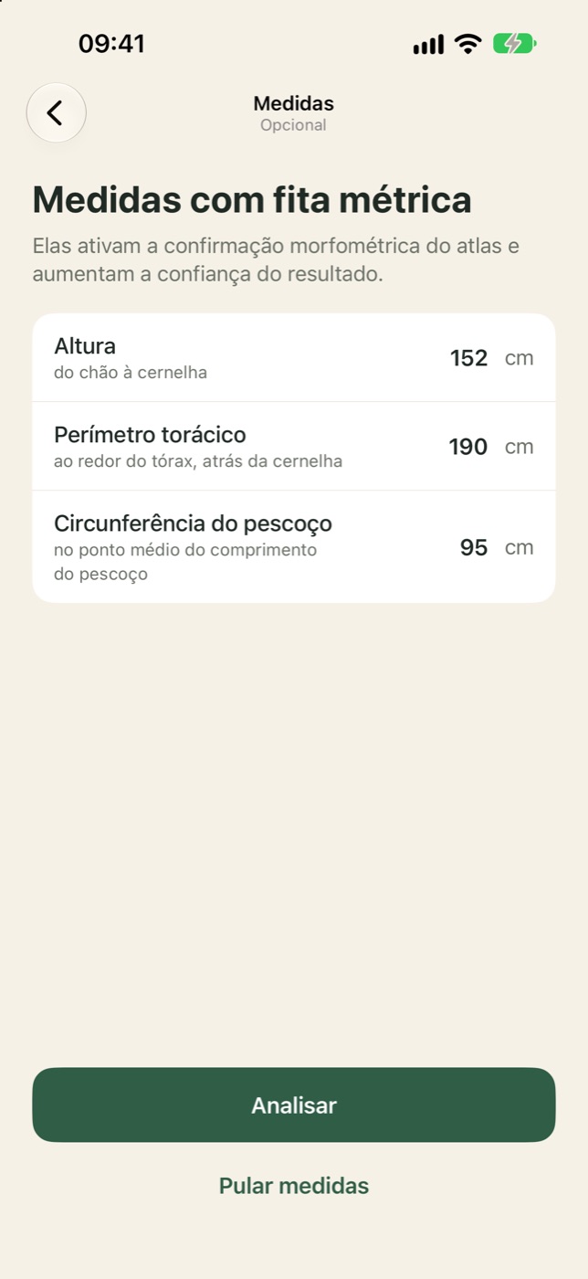 Medidas opcionais de altura, perímetro torácico e circunferência do pescoço em centímetros.